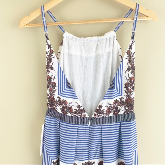 ✂️ 🎉🎉HP🎉🎉 Bishop and Young Backless Romper - Picture 6 of 8